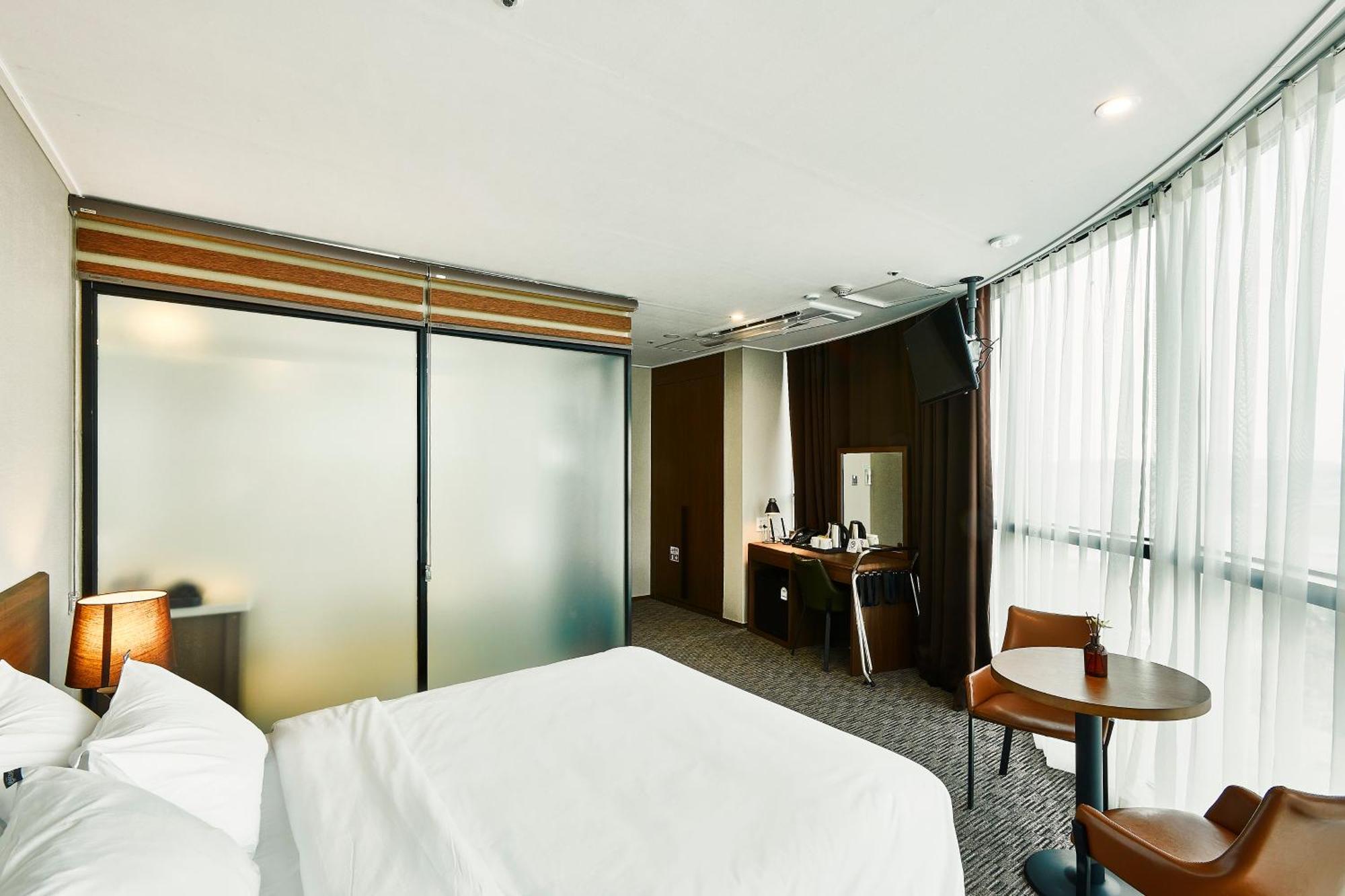 Golden Harbor Hotel Pyeongtaek Eksteriør billede
