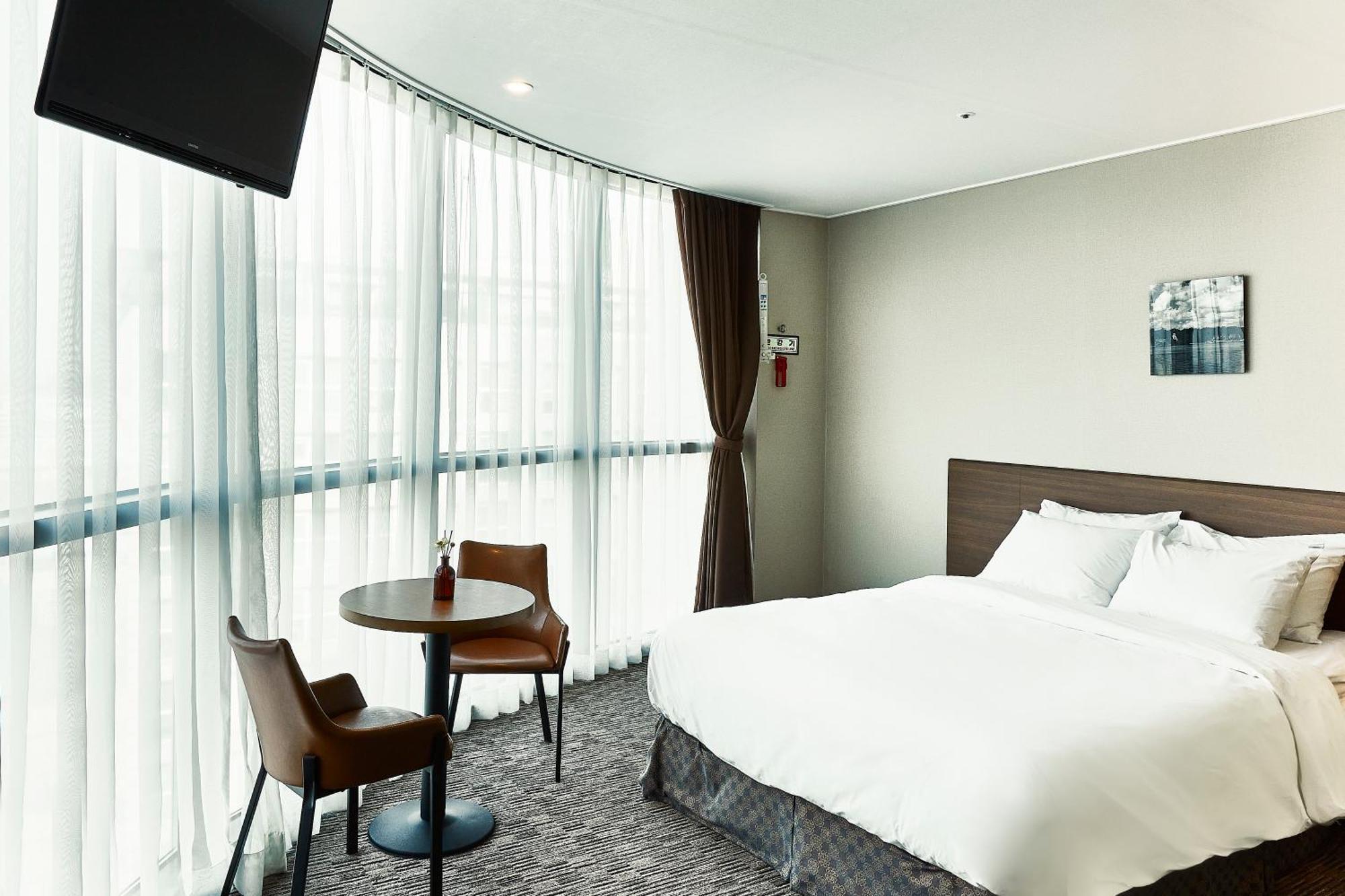 Golden Harbor Hotel Pyeongtaek Eksteriør billede