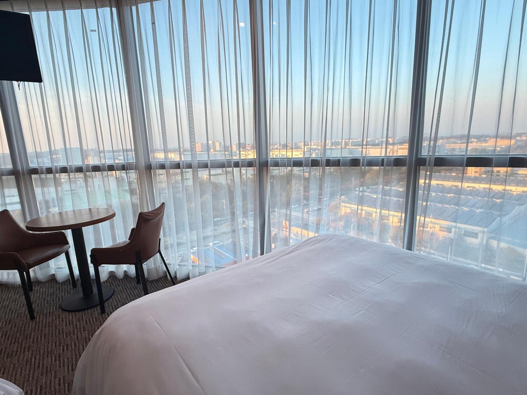 Golden Harbor Hotel Pyeongtaek Eksteriør billede
