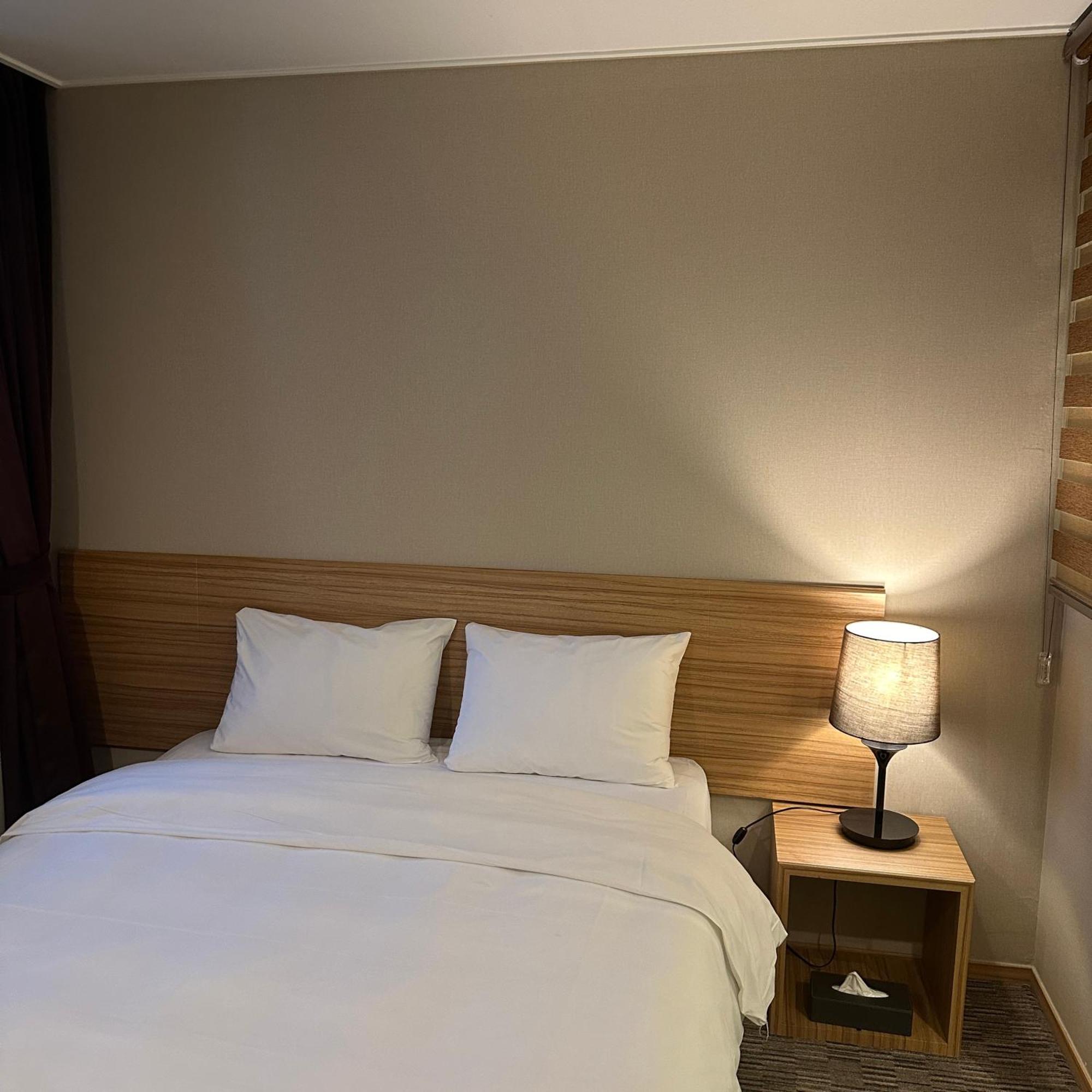Golden Harbor Hotel Pyeongtaek Eksteriør billede